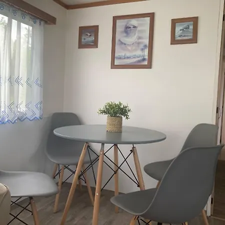 Mobilheim Vyr キャンプ場